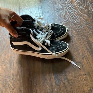 High top vans 4.5 men or 6 women